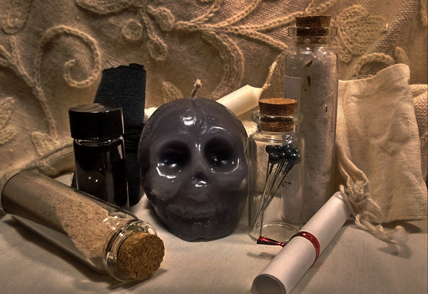 Black Skull Commanding Spell Box