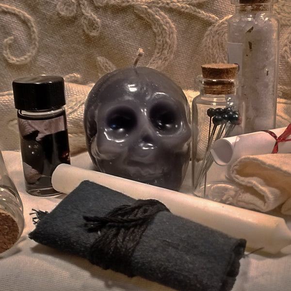 Black Skull Commanding Spell Box