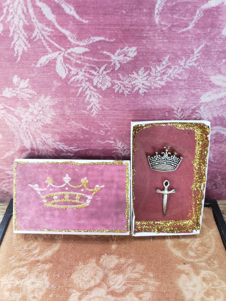 Crown of Success Matchbox Shrine Mini Nicho