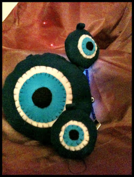 Evil Eye Plushie, Custom Fixed Paket